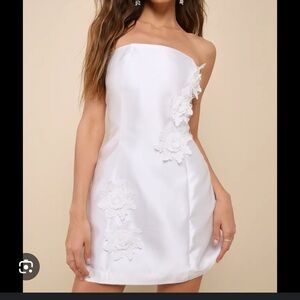 Lulus 3d floral appliqué dress (new with tags!)